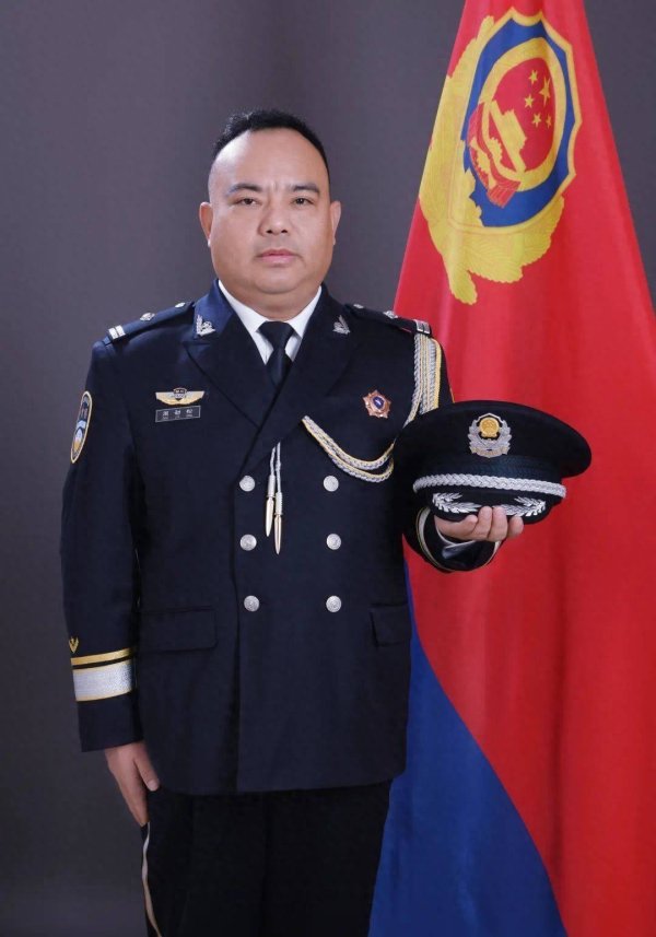 金牛配资 周劲松经抢救无效，不幸去世，年仅48岁